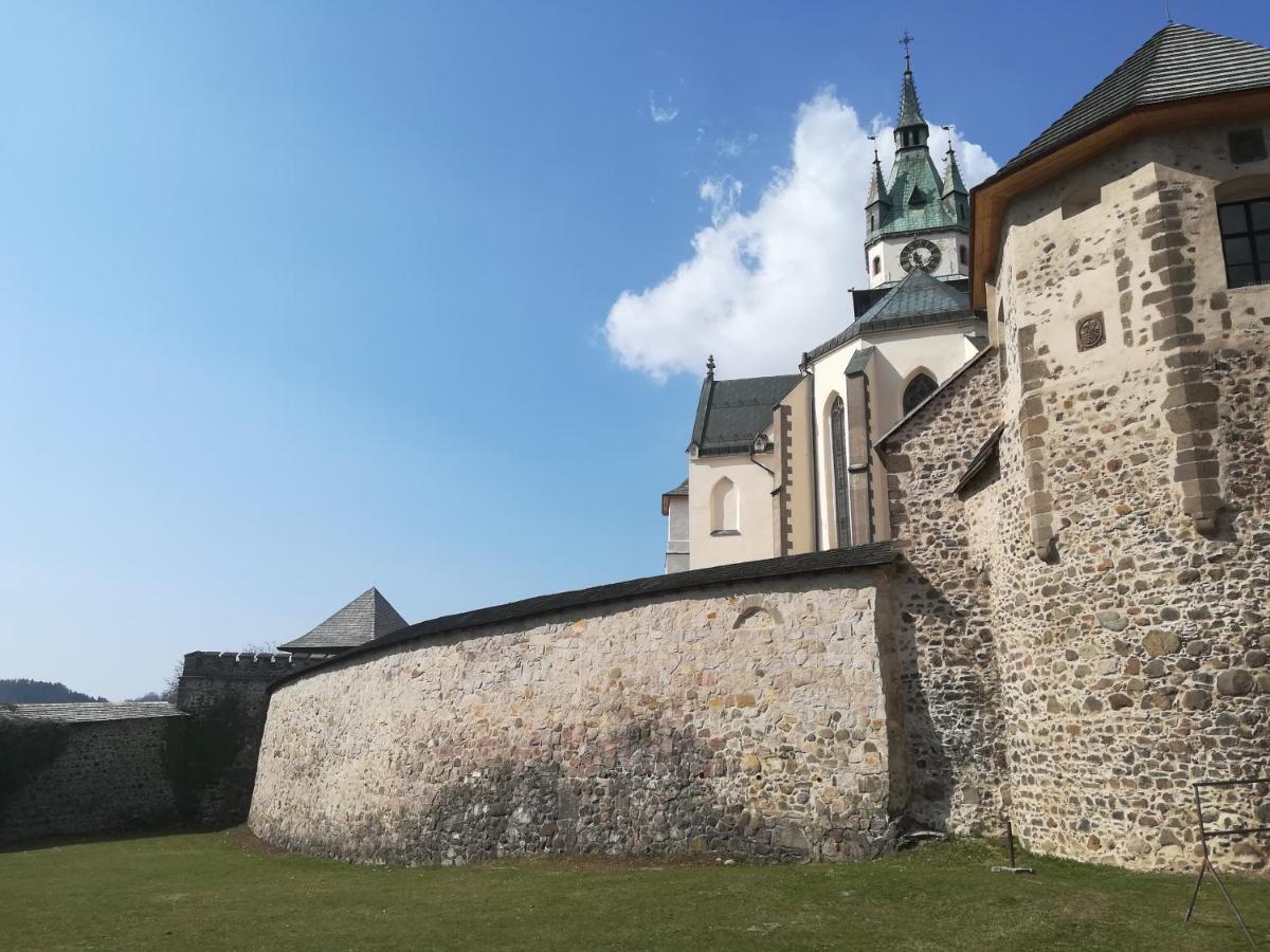 Pod Zámkom Apartamento Kremnica Exterior foto