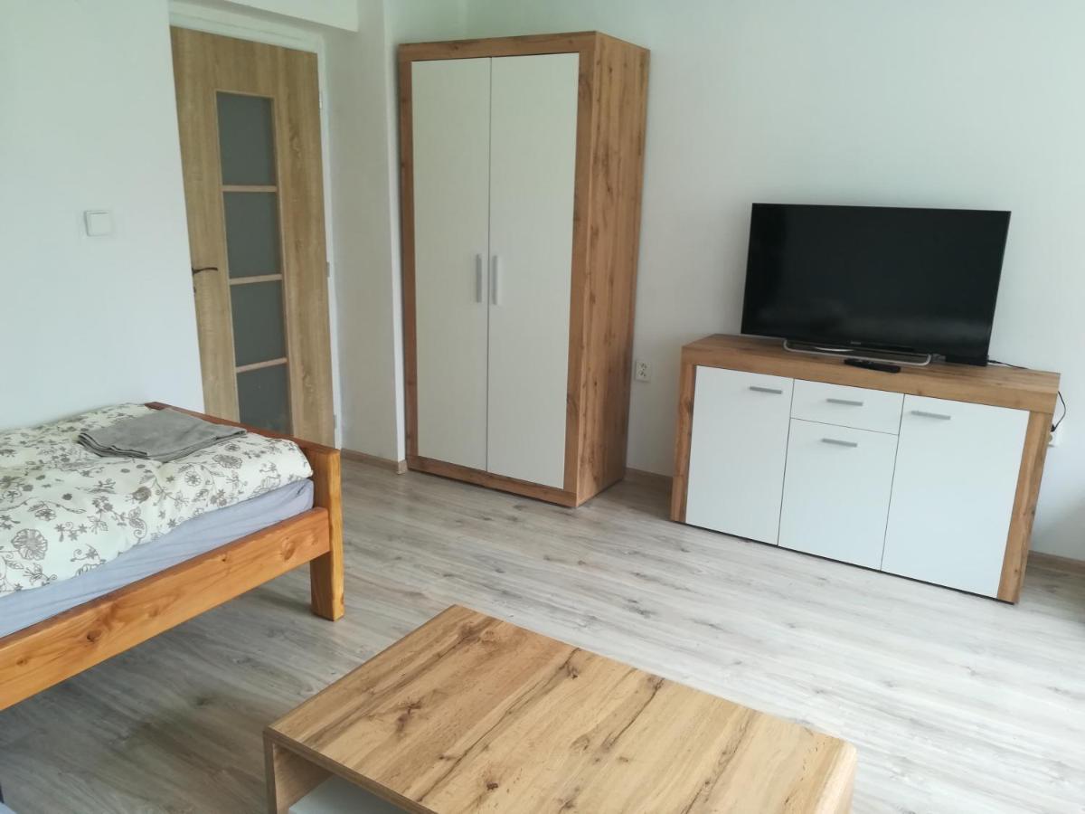Pod Zámkom Apartamento Kremnica Exterior foto